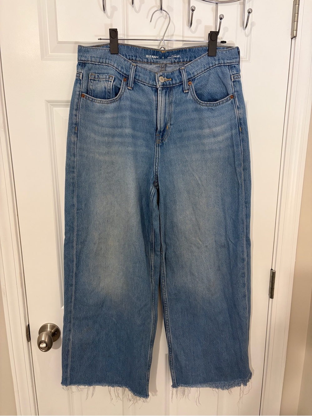 Old Navy Washed Light Blue Baggy Relaxed Wide-Leg Jeans - Size 8